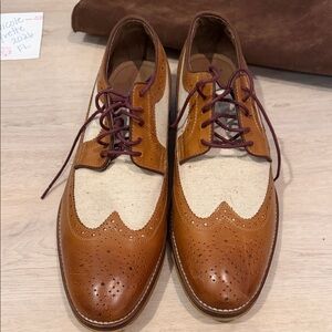 Men's Two-Tone Tan & Cream Wingtip Oxford Shoes